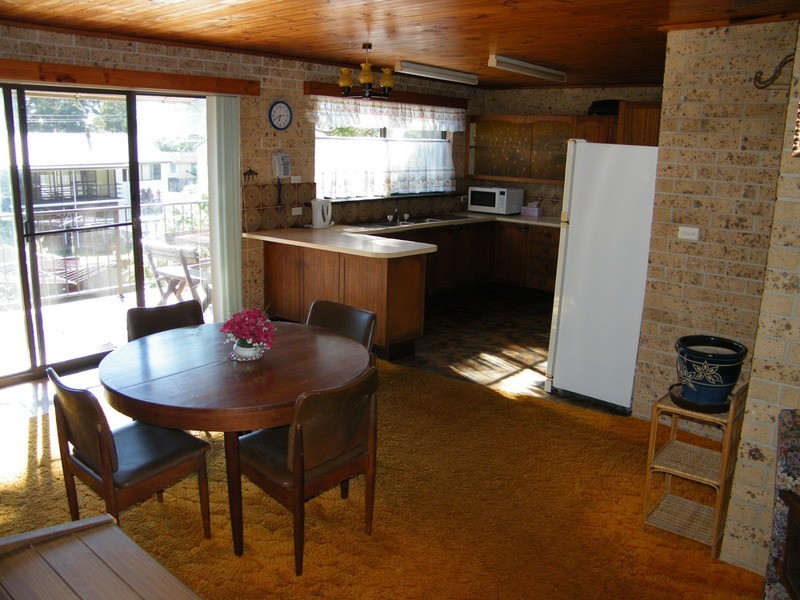 16 Leguna Crescent, Forster NSW 2428