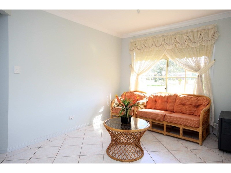 6 Riverview Place, Darawank NSW 2428