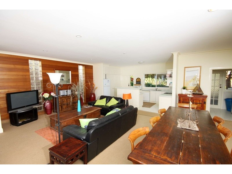 10 Cliff Road, Forster NSW 2428