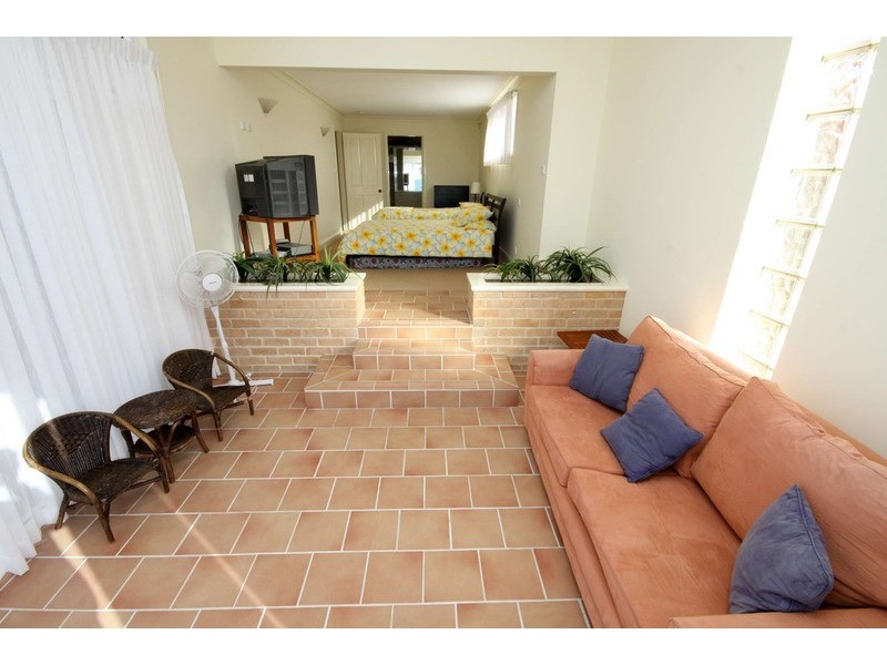 10 Cliff Road, Forster NSW 2428