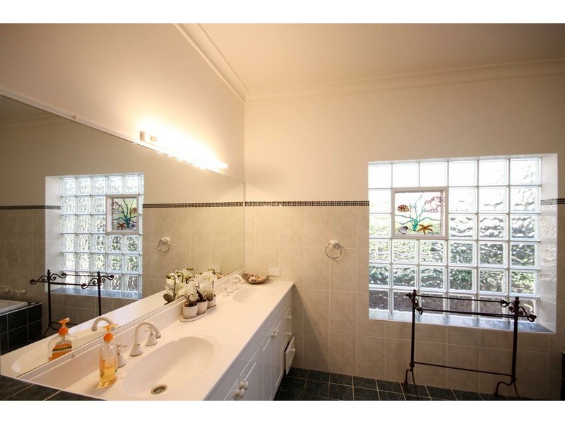 10 Cliff Road, Forster NSW 2428