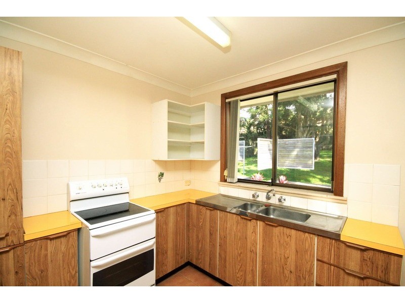 41 Daphne Street, Forster NSW 2428