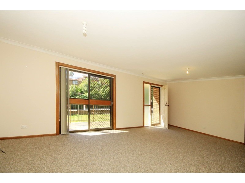 41 Daphne Street, Forster NSW 2428