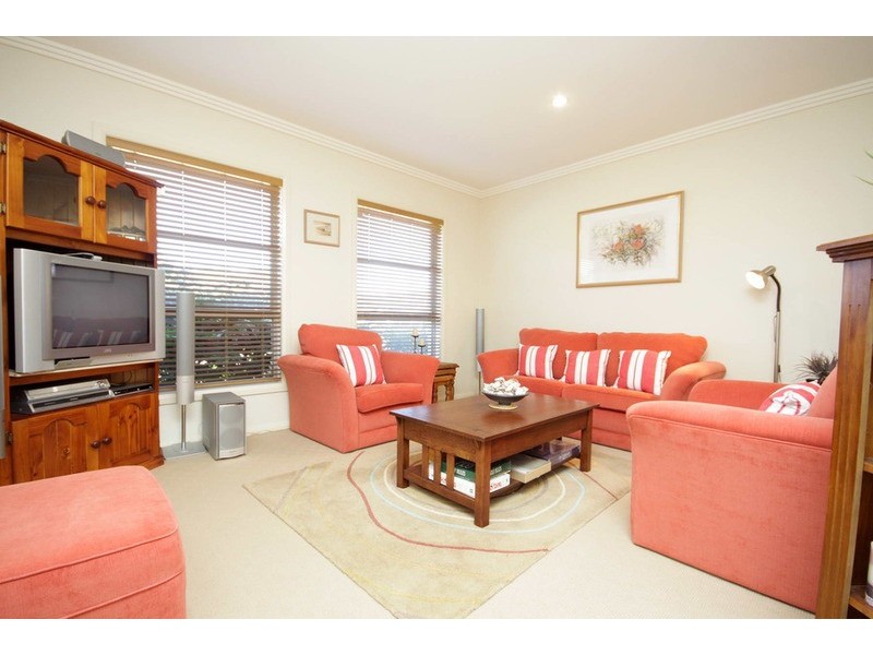 2/42 Nuwarra Circuit, Forster NSW 2428