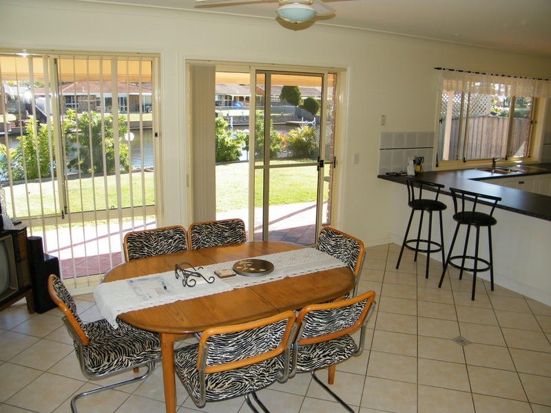 92 Elizabeth Parade, Forster NSW 2428