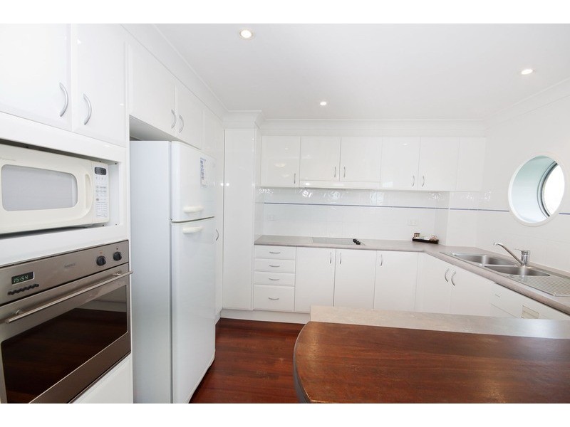 301/7-9 Head Street, Forster NSW 2428