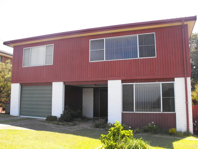 41 Burgess Road, Forster NSW 2428