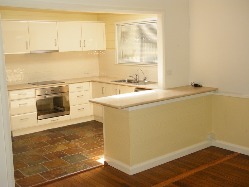 33 Lincoln Street, Forster NSW 2428