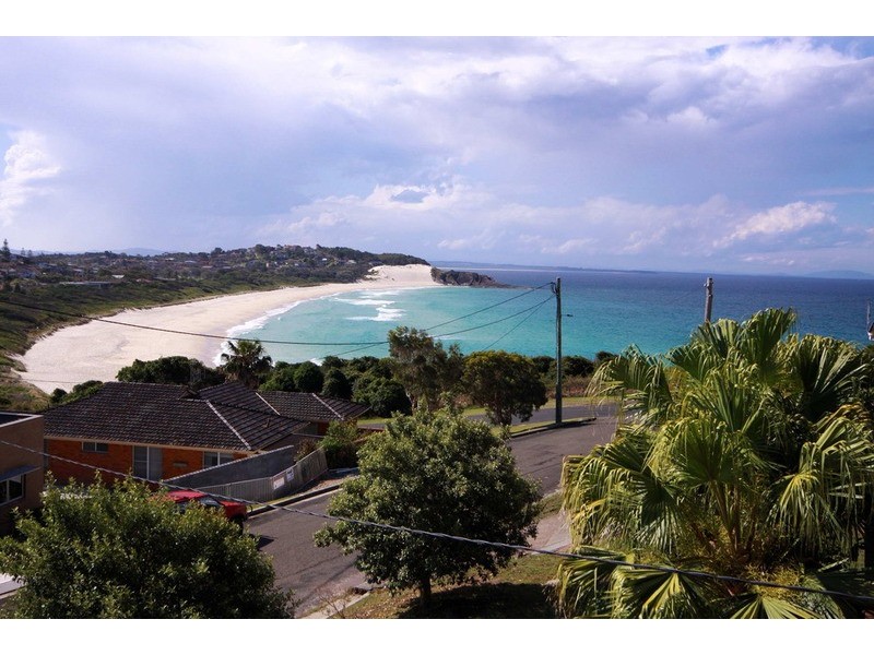 8 Edward Street, Forster NSW 2428