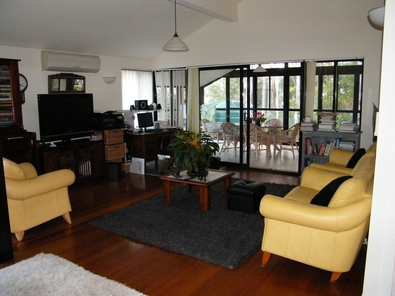 7 Zamia Place, Forster NSW 2428