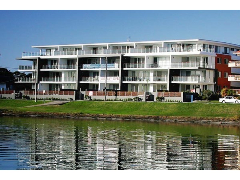 206/30 – 34 Little Street, Forster NSW 2428