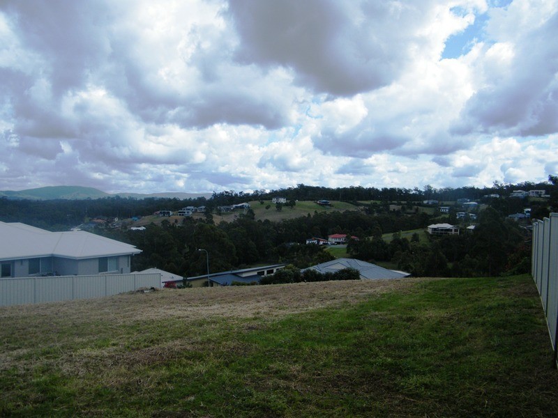 33 Hilltop Parkway, Tallwoods Village NSW 2430