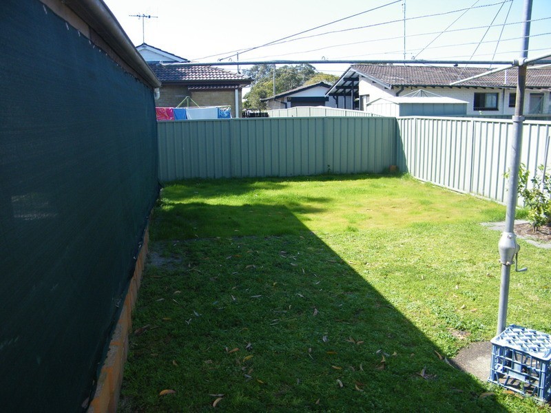 8 Banksia  Parade, Tuncurry NSW 2428