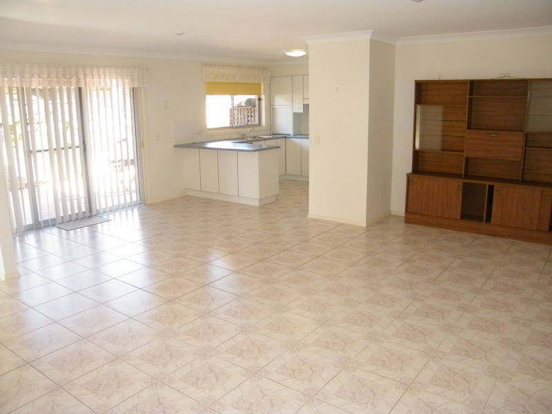 1/26 Livistona  Drive, Forster NSW 2428