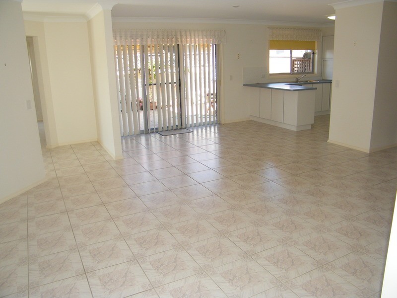 1/26 Livistona  Drive, Forster NSW 2428