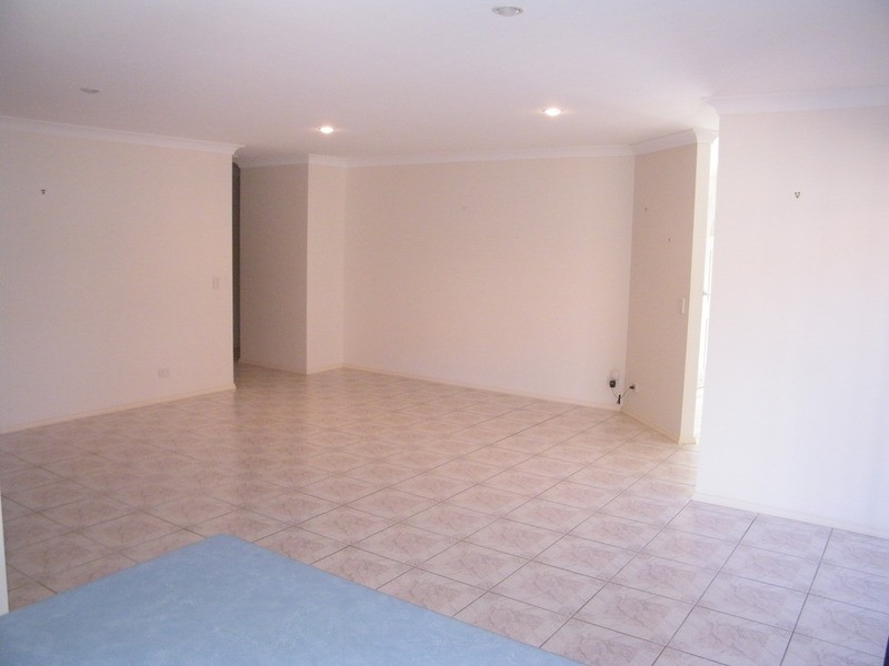 1/26 Livistona  Drive, Forster NSW 2428