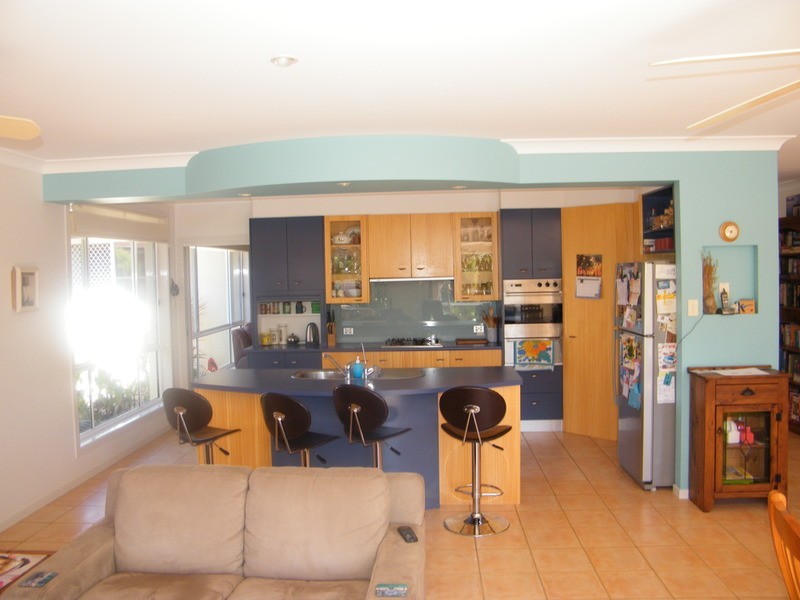 6 Caleyi  Crescent, Tuncurry NSW 2428