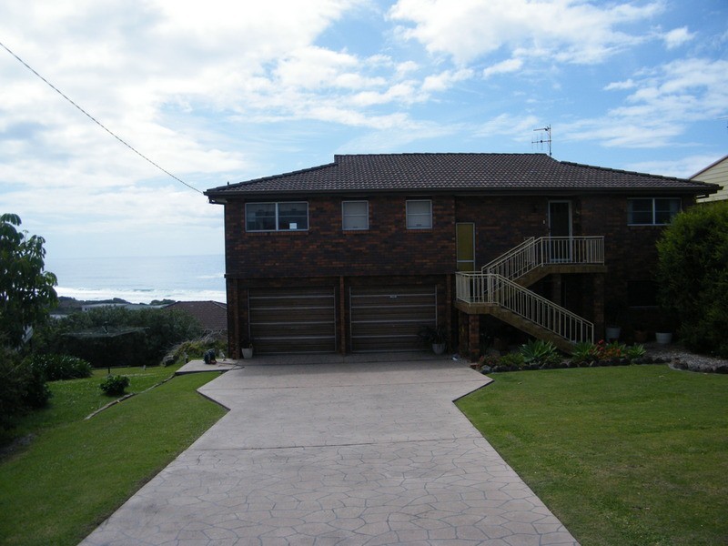 70 Becker Road, Forster NSW 2428