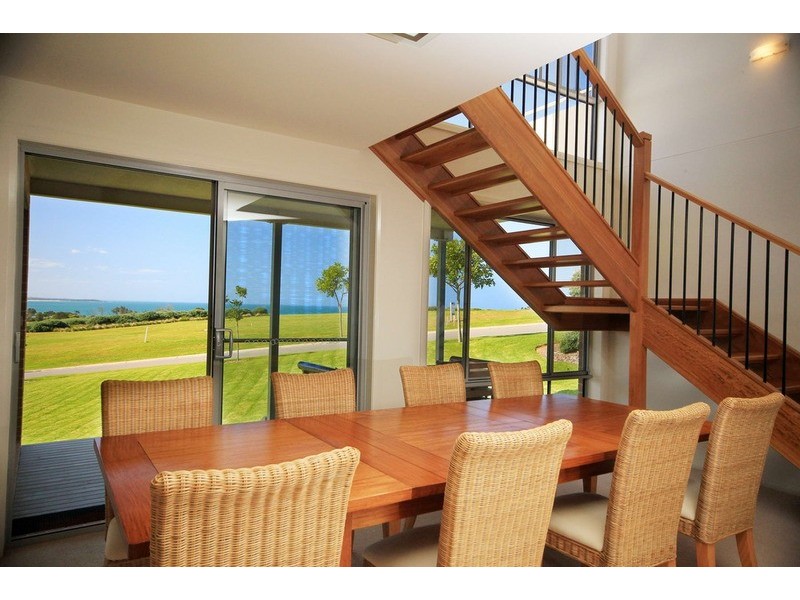 16 Torquay Circuit, Diamond Beach NSW 2430