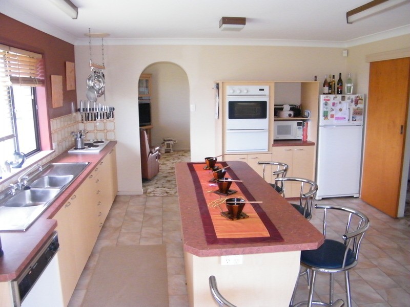 3 Bay Street, Tuncurry NSW 2428
