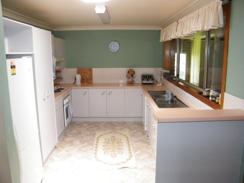 13 Surfview Avenue, Forster NSW 2428