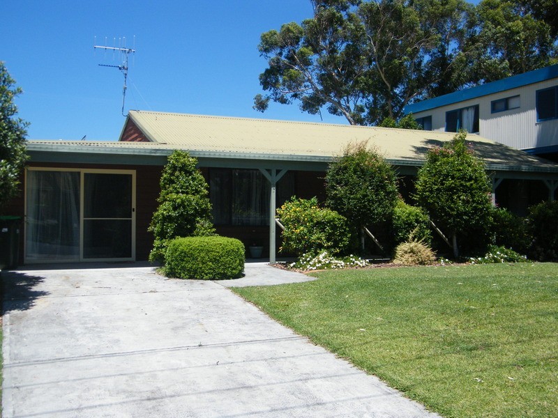 26 Tahiti Avenue, Forster NSW 2428