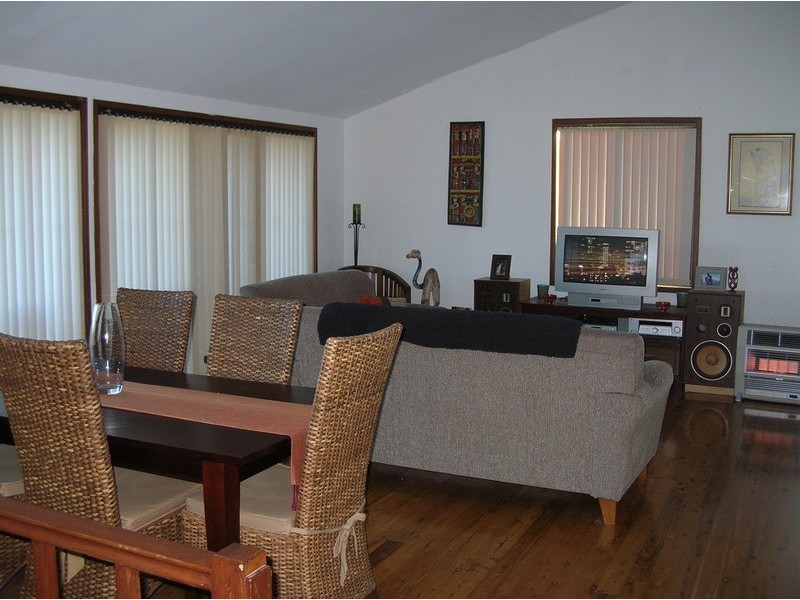 6 Minnibah Circuit, Forster NSW 2428