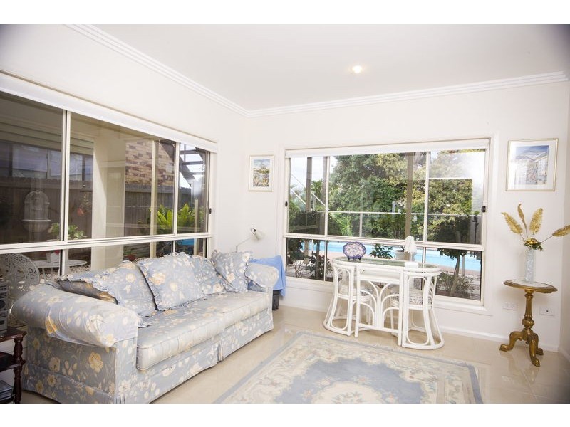 86 Lakeview Crescent, Forster NSW 2428