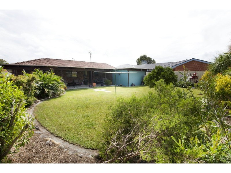 56 Hind Avenue, Forster NSW 2428