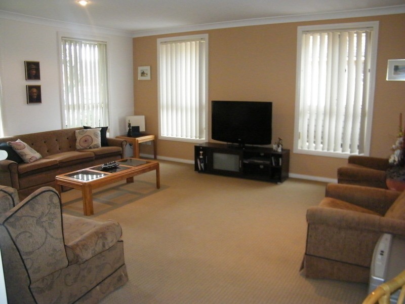 8 Nuwarra  Close, Forster NSW 2428