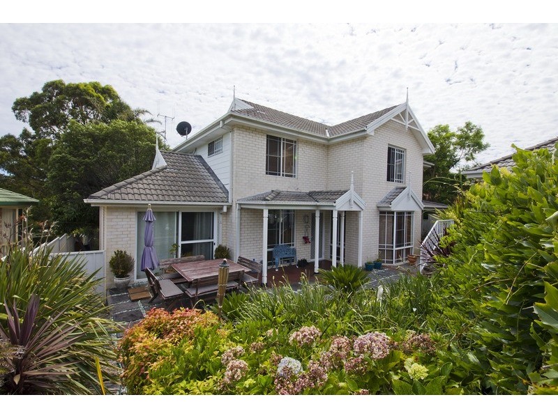 43 Karloo Street, Forster NSW 2428