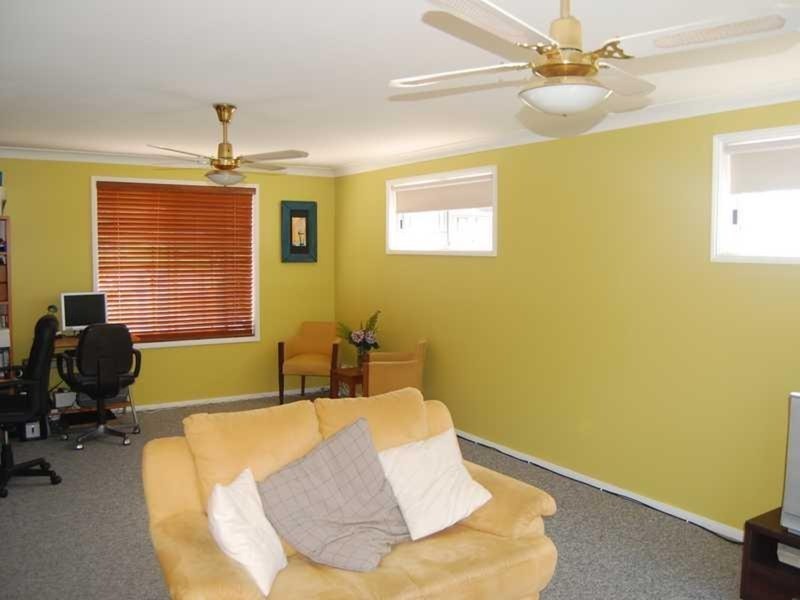 43 Karloo Street, Forster NSW 2428