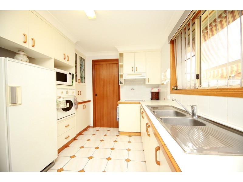 2/99 Hind Avenue, Forster NSW 2428