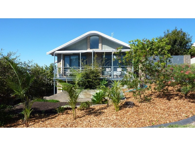 3 Affleck Close, Forster NSW 2428