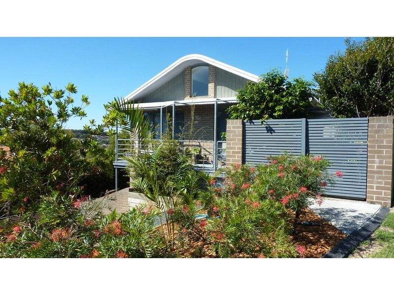 3 Affleck Close, Forster NSW 2428