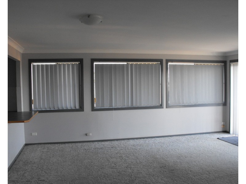 8 Bells Close, Forster NSW 2428