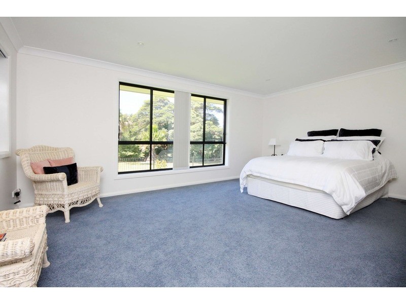 32 Pioneer Drive, Forster NSW 2428