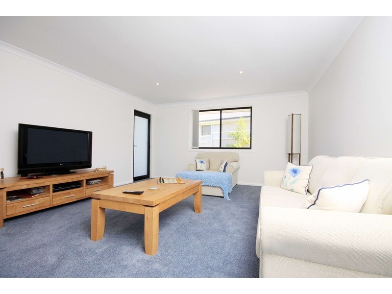 32 Pioneer Drive, Forster NSW 2428