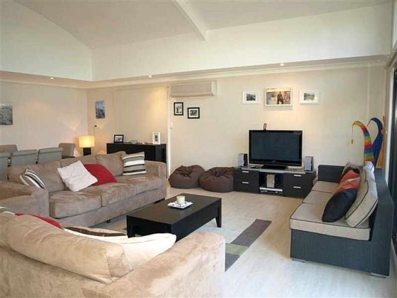 16 Coomba Road, Coomba Park NSW 2428