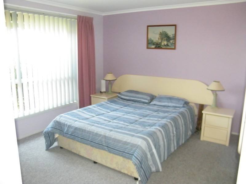 9 Smiths  Close, Forster NSW 2428