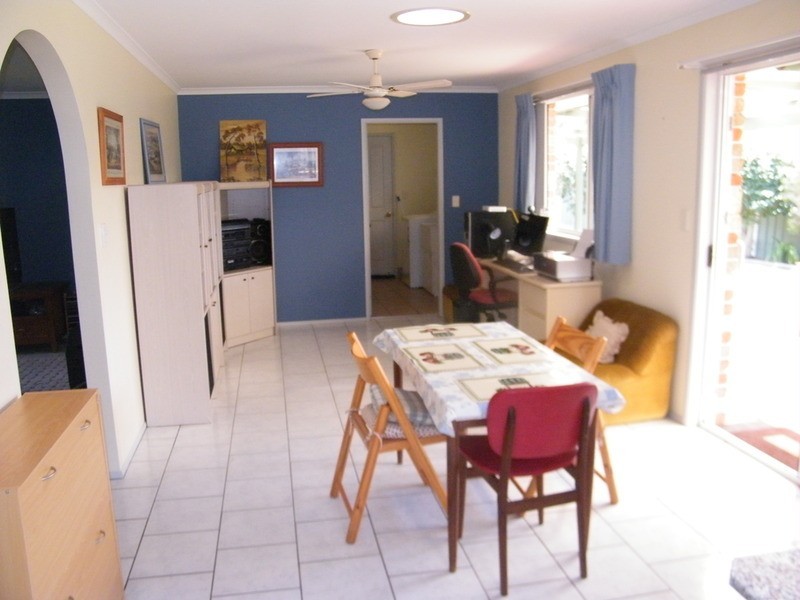 9 Smiths  Close, Forster NSW 2428