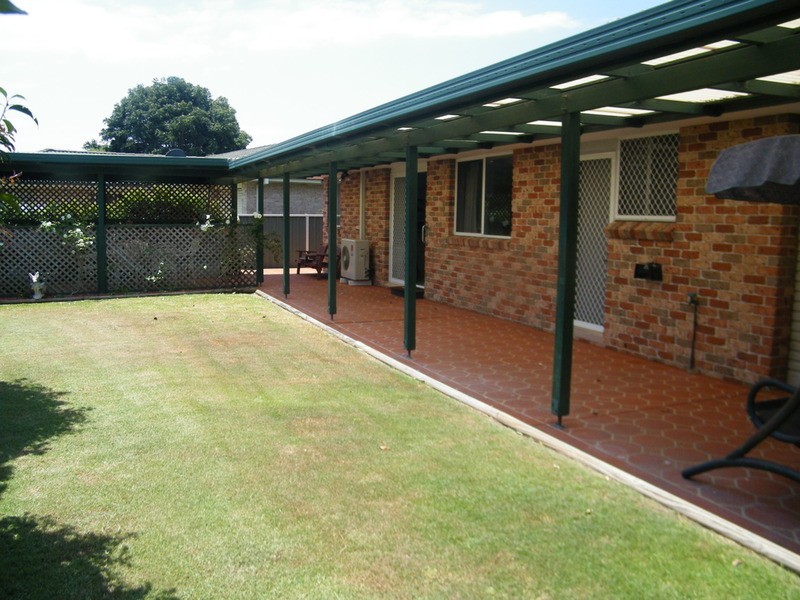 9 Smiths  Close, Forster NSW 2428