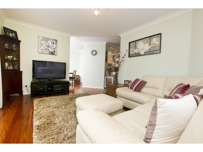 8 Blanch Place, Forster NSW 2428