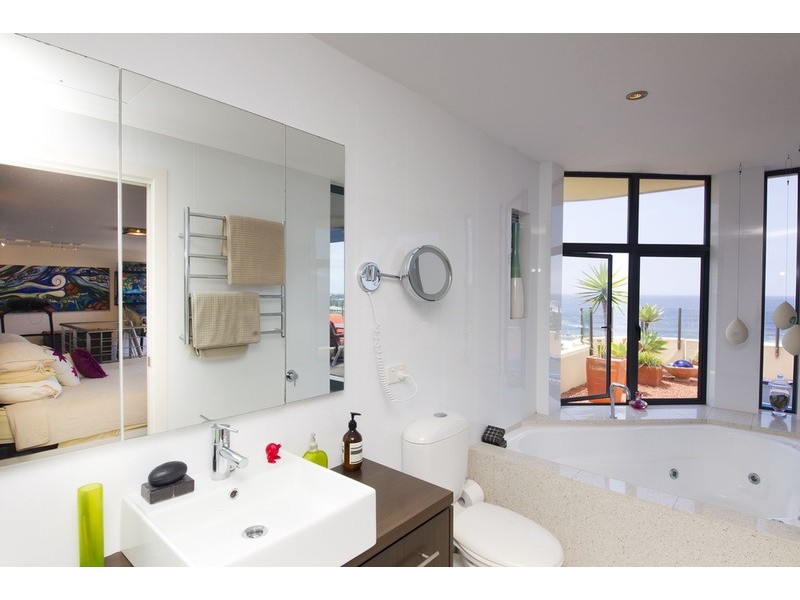 702/45 Head ‘Pinnacle’ Street, Forster NSW 2428