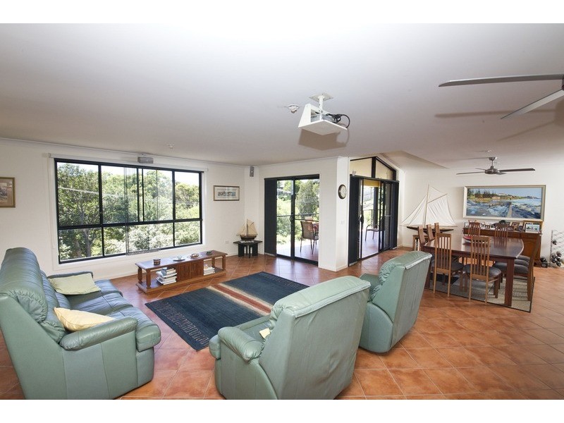 36 Daphne Street, Forster NSW 2428