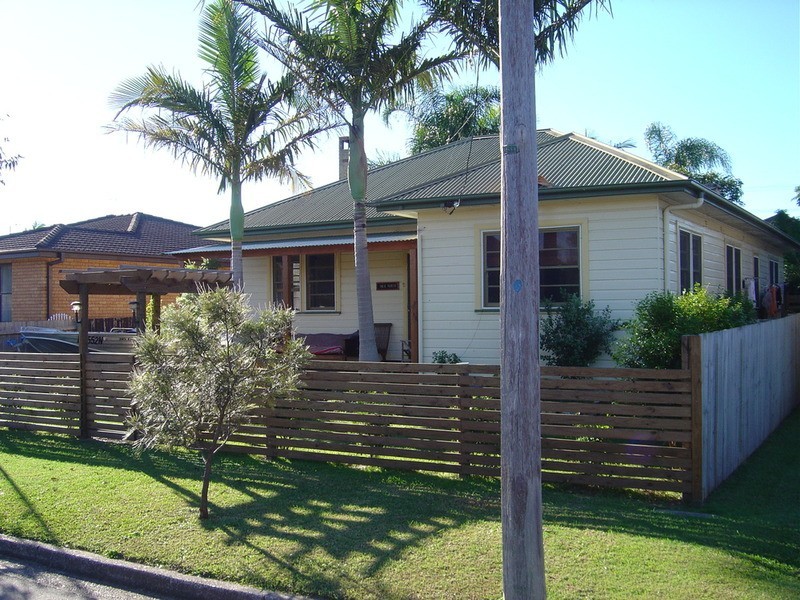 27 Hadley Street, Forster NSW 2428