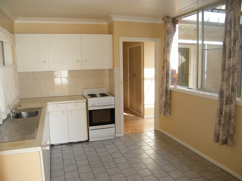 4 James Street, Forster NSW 2428