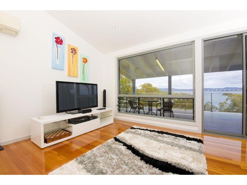 33 Green Point Drive, Green Point NSW 2428