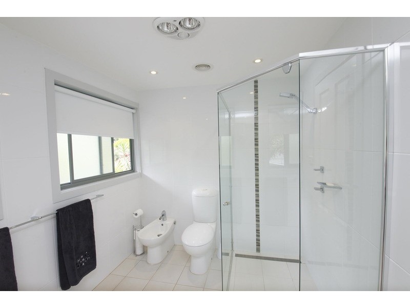 33 Green Point Drive, Green Point NSW 2428