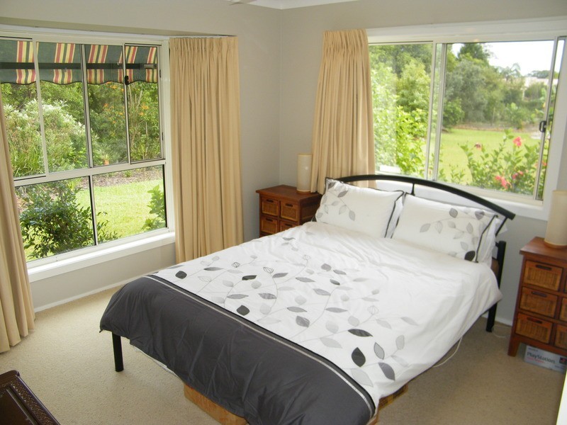 19 Chapmans Road, Tuncurry NSW 2428